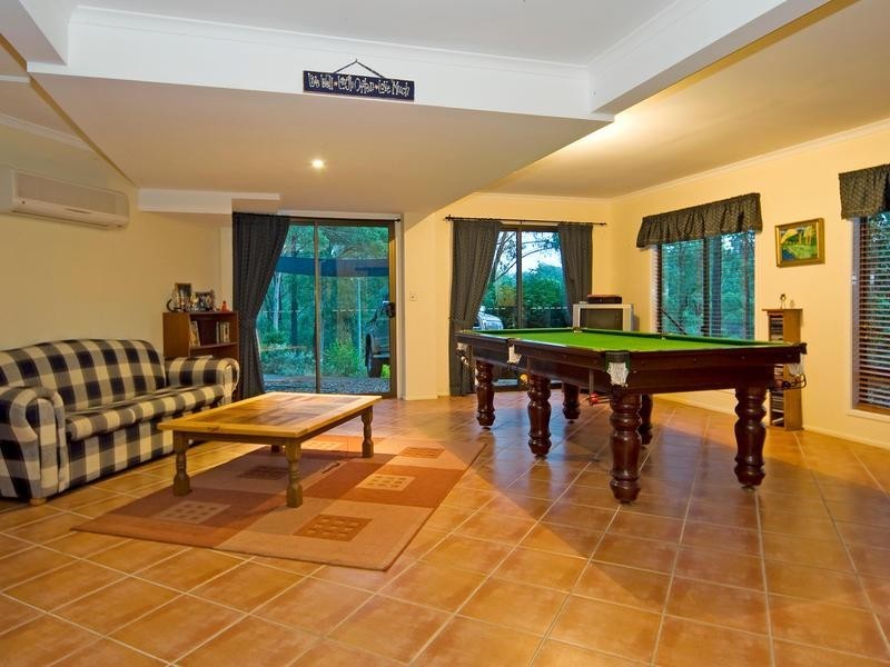 10 Parkwood Avenue, Camira QLD 4300