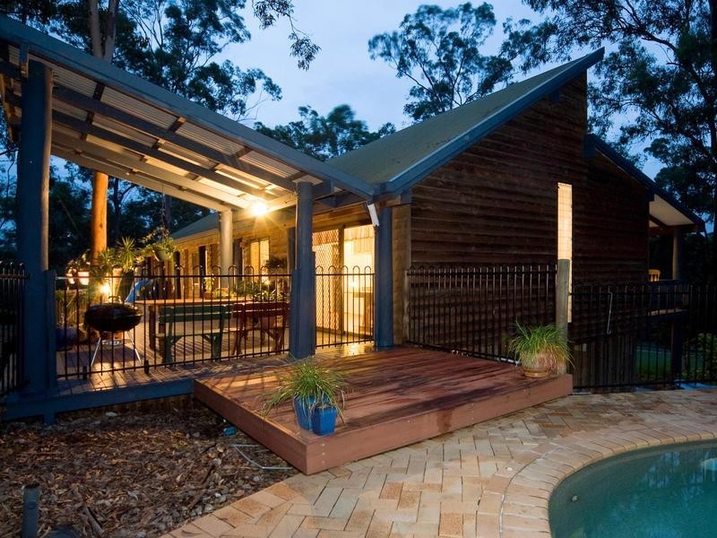 10 Parkwood Avenue, Camira QLD 4300