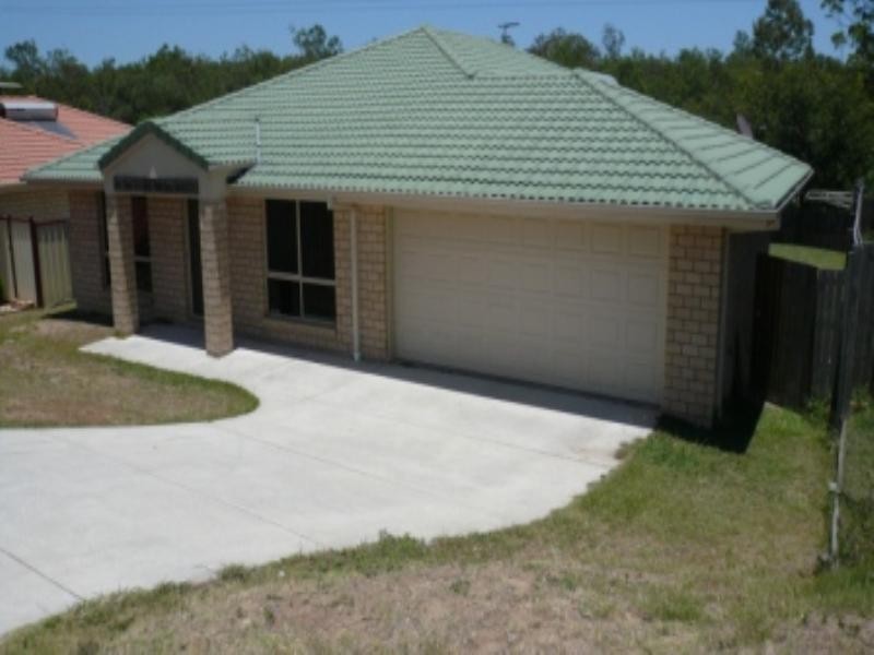 11 Sutherland, Goodna QLD 4300