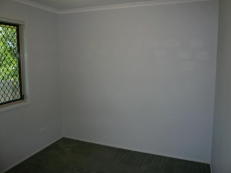 11 Sutherland, Goodna QLD 4300