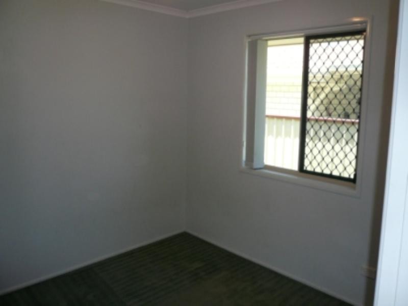 11 Sutherland, Goodna QLD 4300