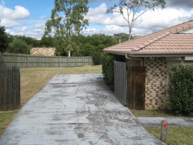 3 Eureka Court, Redbank Plains QLD 4301