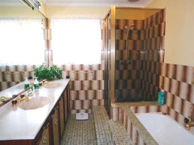 39 ISHMAEL Road, Camira QLD 4300