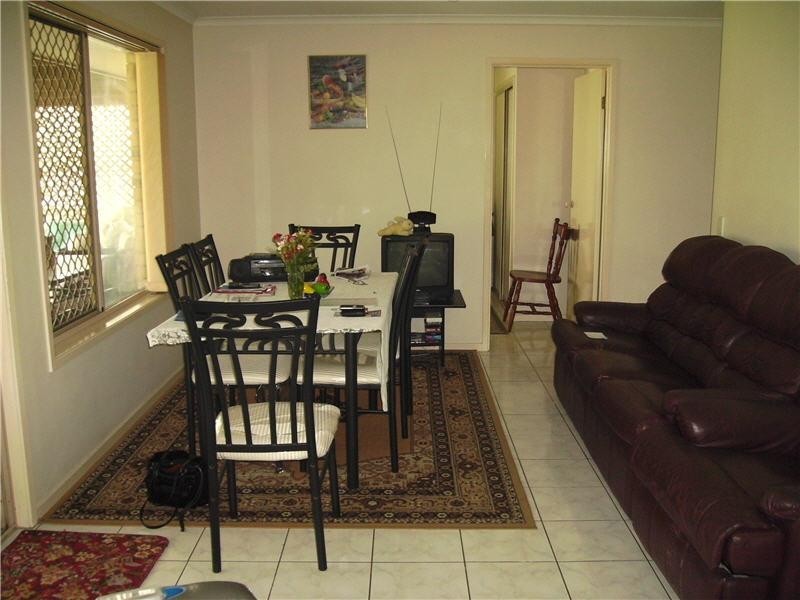 5 Price Close, Redbank Plains QLD 4301