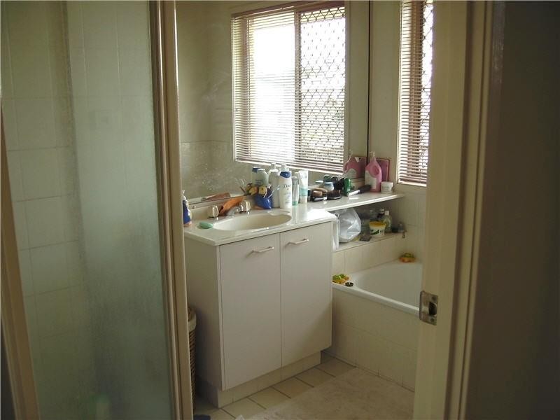 5 Price Close, Redbank Plains QLD 4301