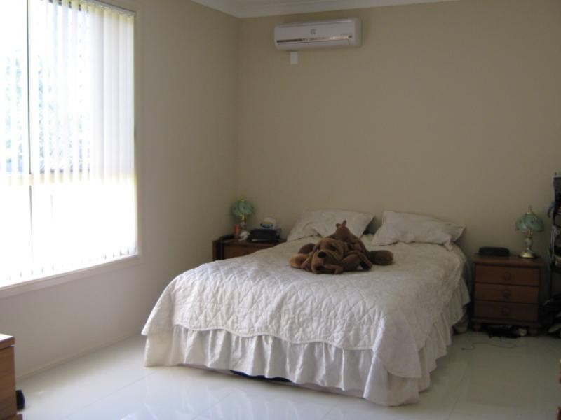 6 Llewellyn Street, Redbank Plains QLD 4301