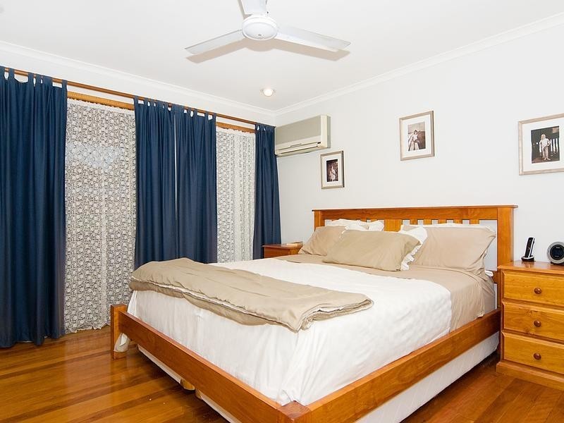 17 Karen Street, Camira QLD 4300