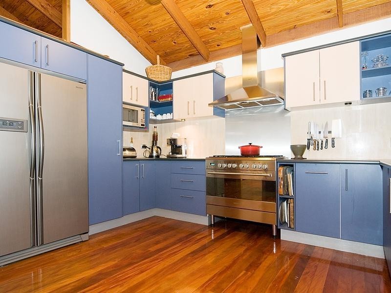 17 Karen Street, Camira QLD 4300