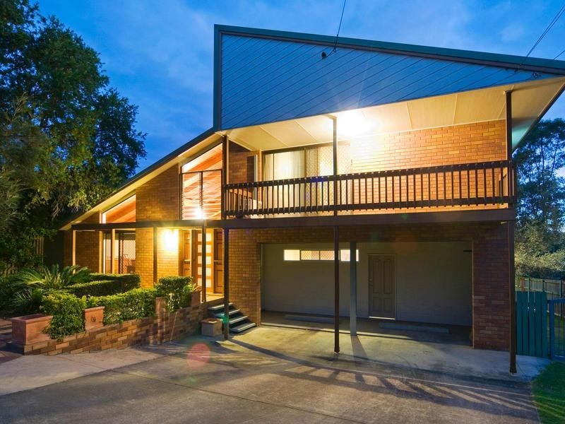 17 Karen Street, Camira QLD 4300