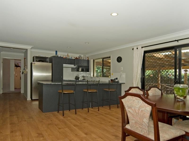 9 Bloodwood Place, Redbank QLD 4301