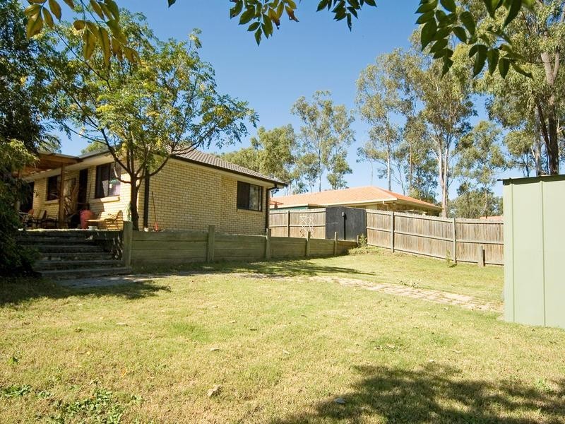 9 Bloodwood Place, Redbank QLD 4301