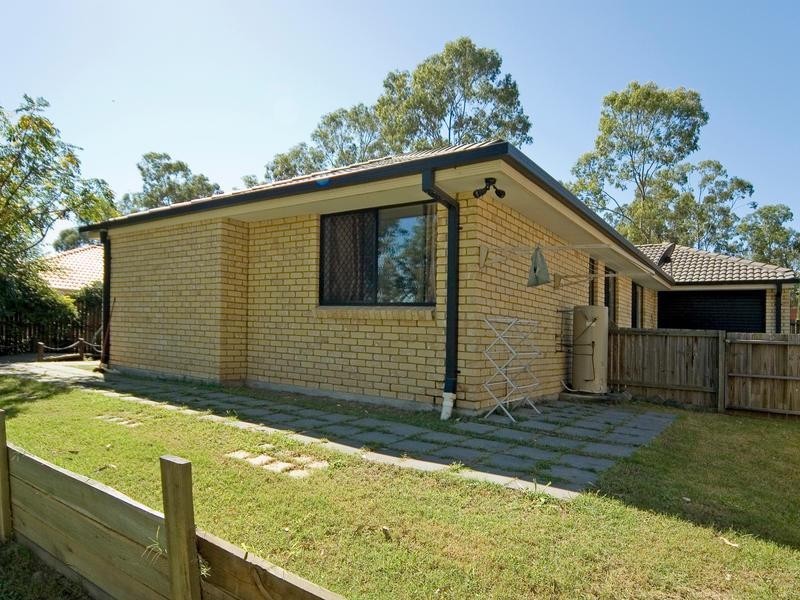 9 Bloodwood Place, Redbank QLD 4301