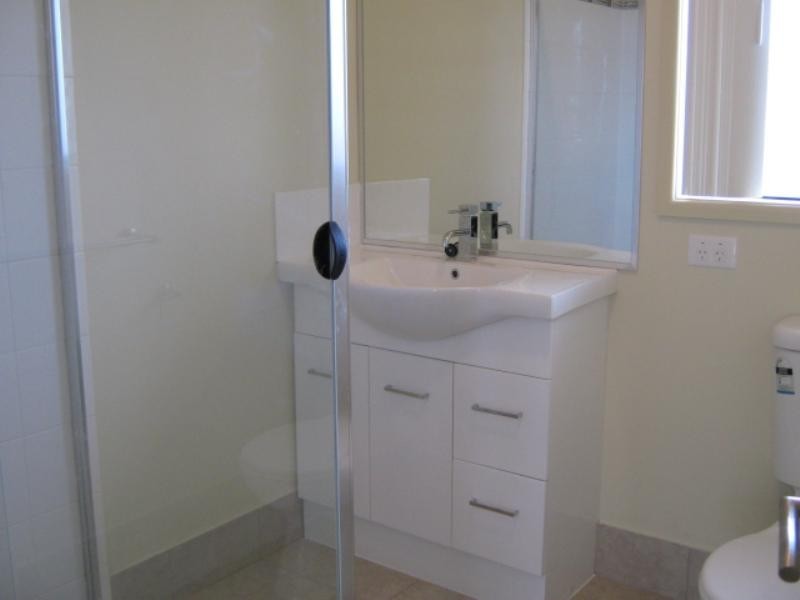 1 Coombes Court, Redbank Plains QLD 4301