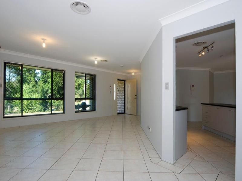 140 Eugene, Bellbird Park QLD 4300