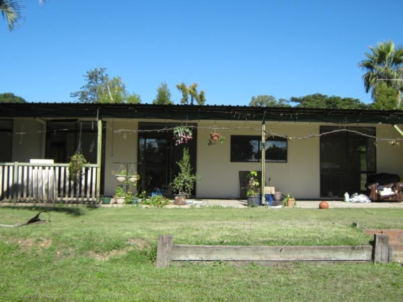 1 Danyel Court, Redbank Plains QLD 4301