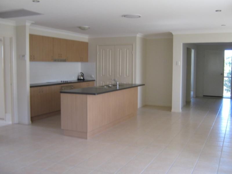 32 Holterman, Redbank Plains QLD 4301