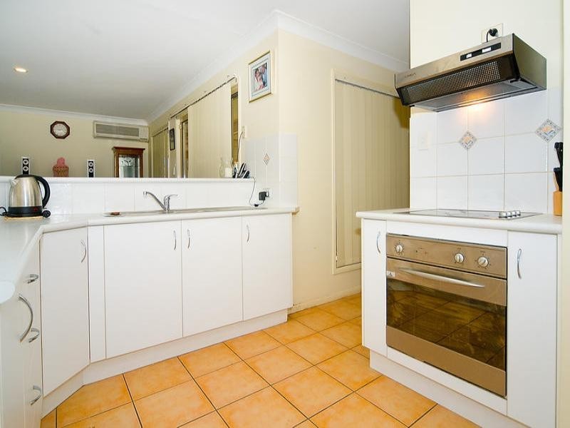 11 Bloodwood Place, Redbank QLD 4301