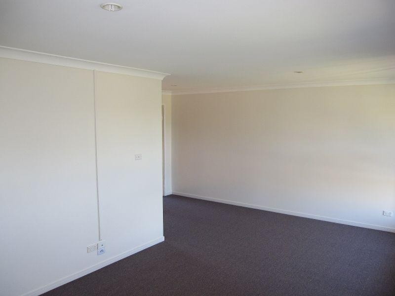 6 Henry Samuel Drive, Redbank Plains QLD 4301