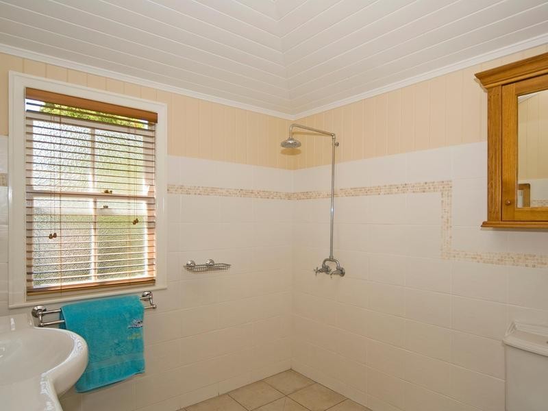 10 Kerwick Street, Redbank QLD 4301