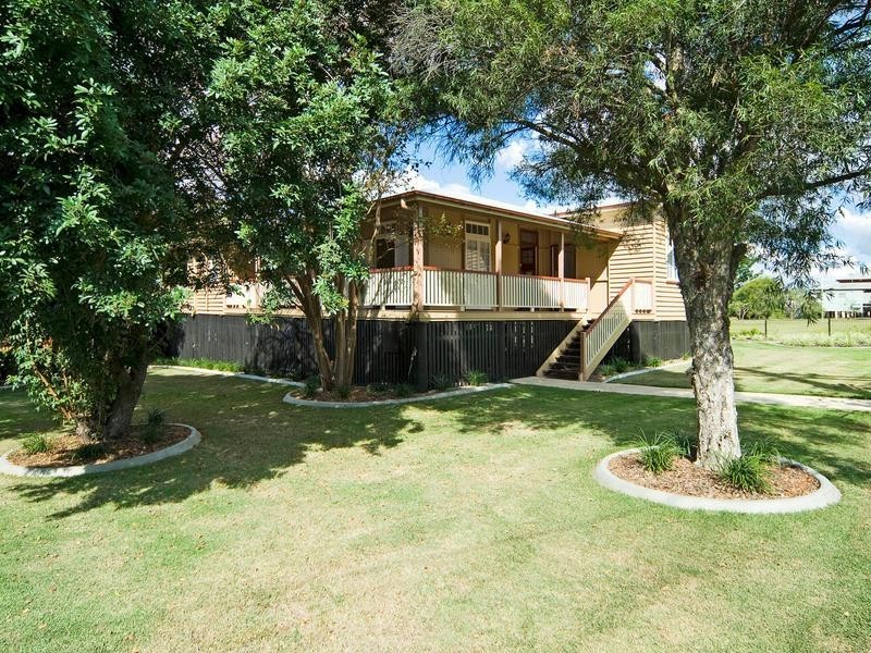 10 Kerwick Street, Redbank QLD 4301