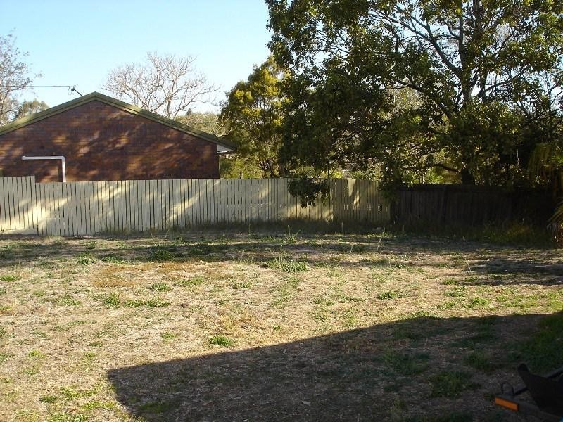 2 Carlie Court, Redbank Plains QLD 4301