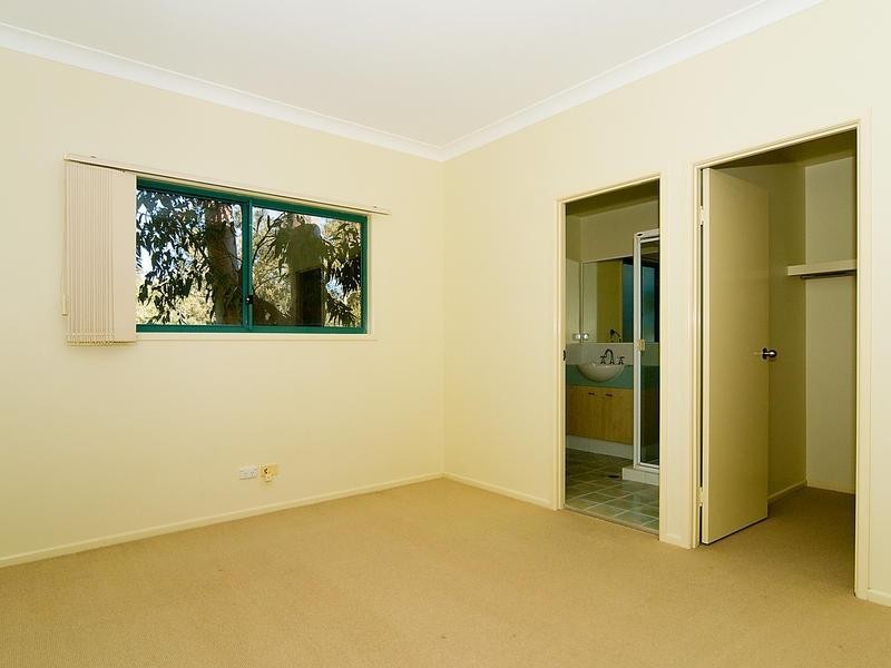 6 Redgum Court, Bellbird Park QLD 4300