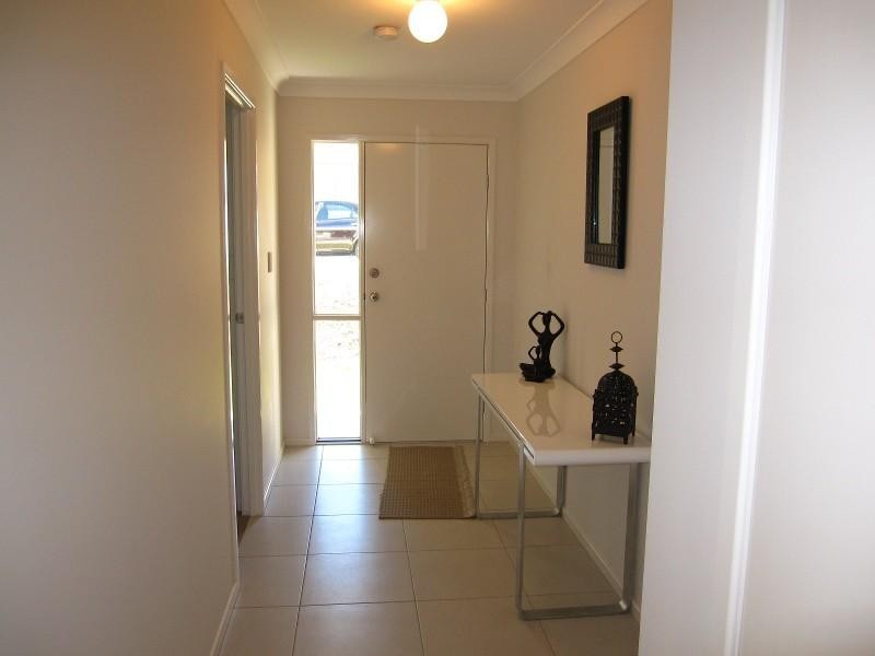 8 Rogers Way, Redbank Plains QLD 4301