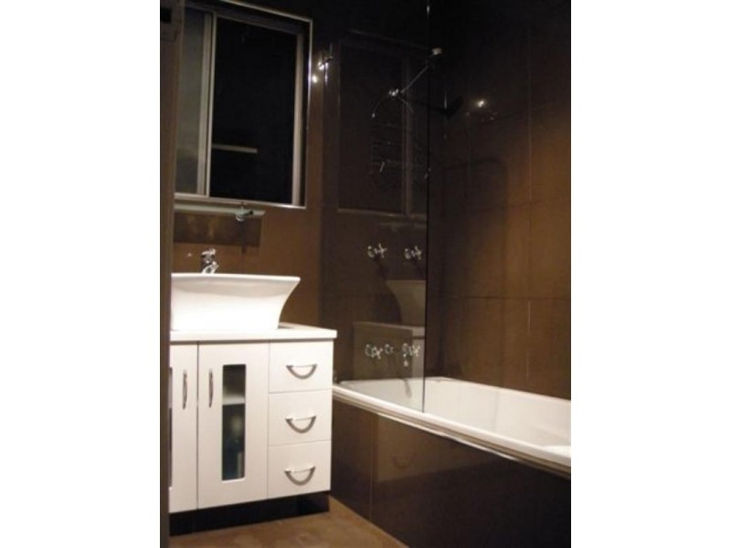 25 CEDAR Road, Redbank Plains QLD 4301