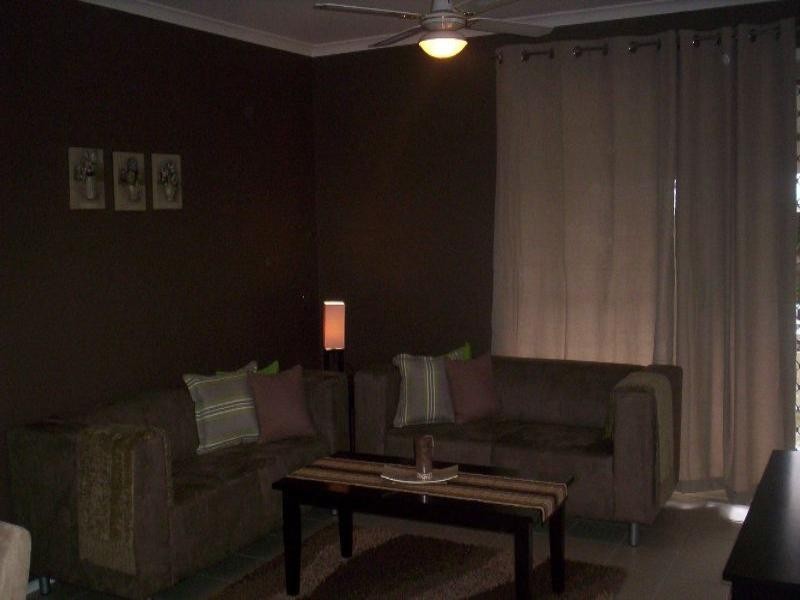 3/47 Henty, Redbank Plains QLD 4301