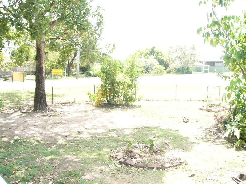 1 Boscawan Crescent, Bellbird Park QLD 4300