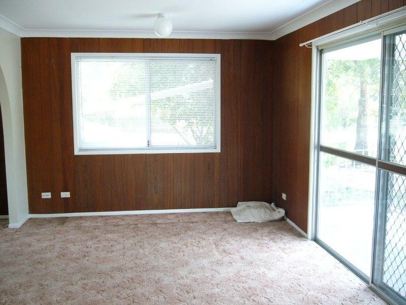1 Boscawan Crescent, Bellbird Park QLD 4300