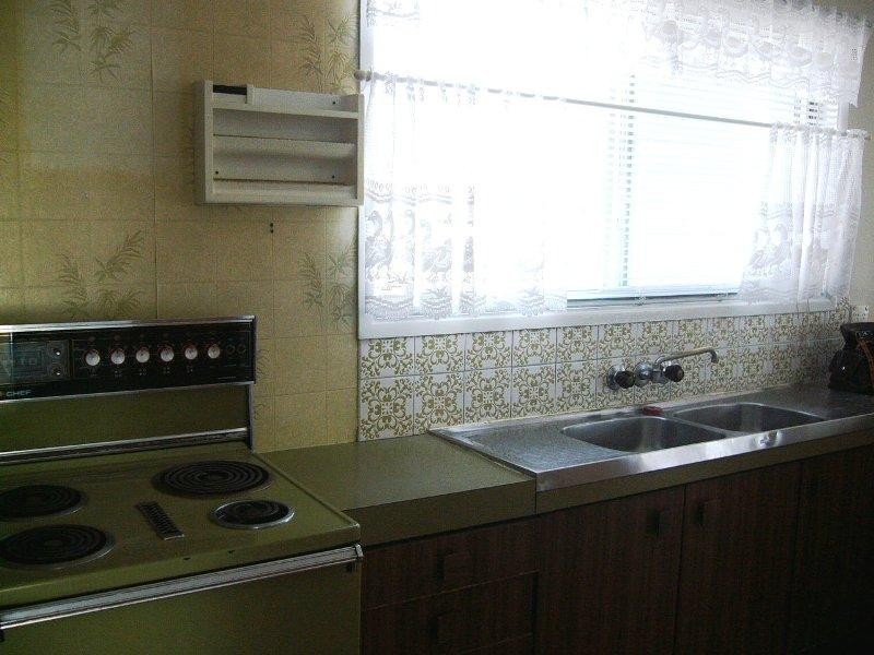 1 Boscawan Crescent, Bellbird Park QLD 4300