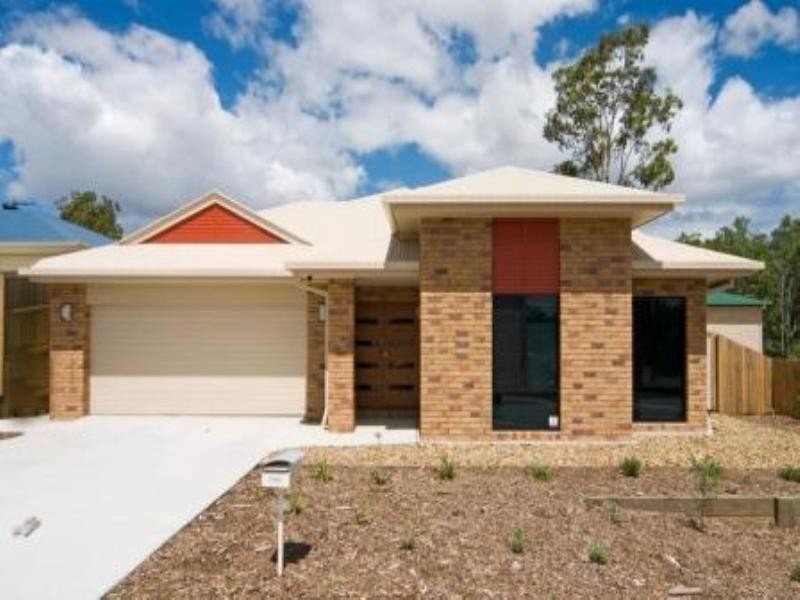 39 Sutherland, Goodna QLD 4300