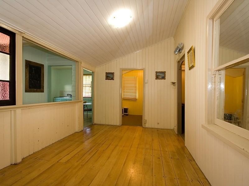 20 Albert Street, Goodna QLD 4300