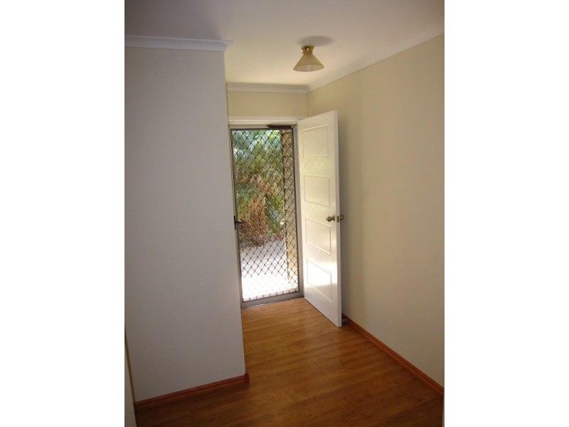 14 Whissen Court, Collingwood Park QLD 4301