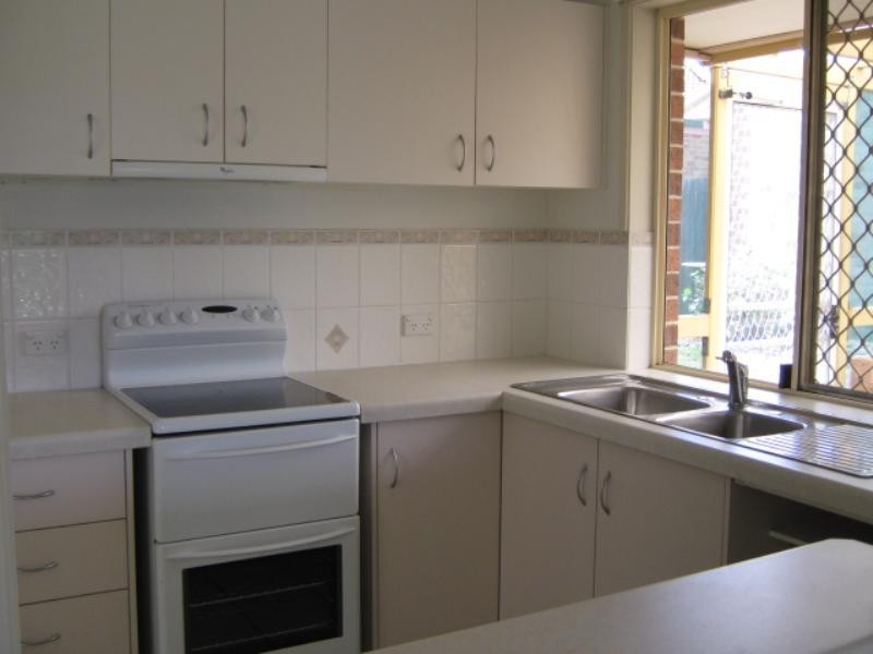 2/31 Argyle Street, Redbank Plains QLD 4301