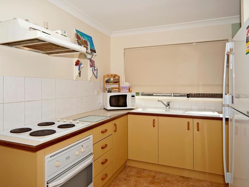 2 Cockatoo Place, Springfield QLD 4300