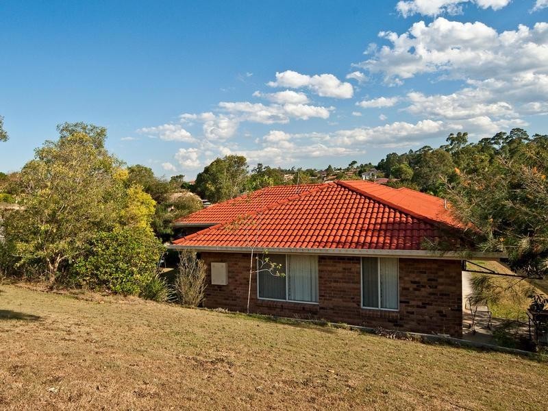 2 Cockatoo Place, Springfield QLD 4300