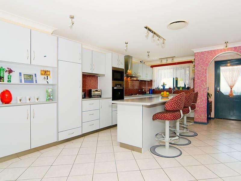 Camira QLD 4300