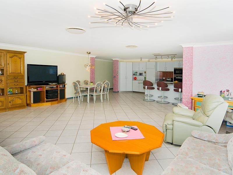 Camira QLD 4300