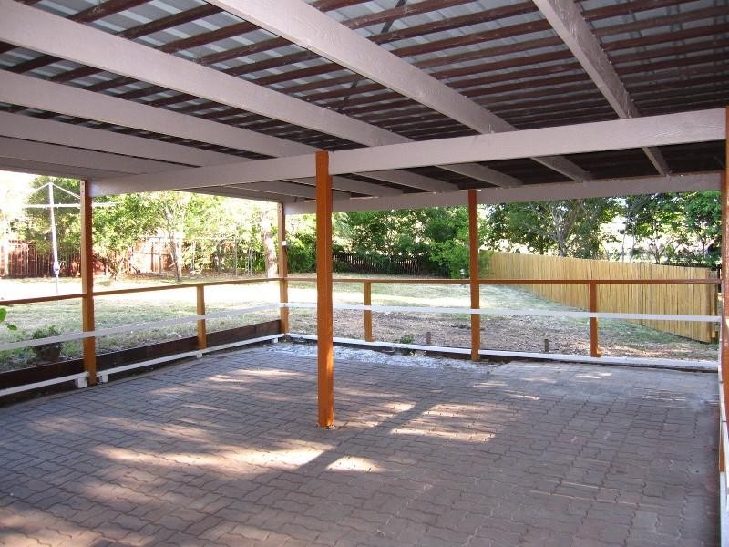 10 Halletts Road, Redbank Plains QLD 4301