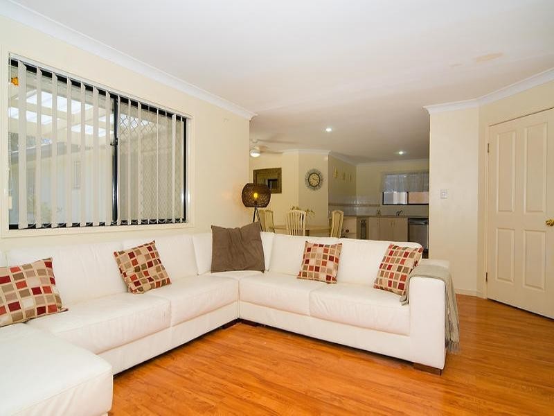 11 Elkhorn Street, Bellbird Park QLD 4300