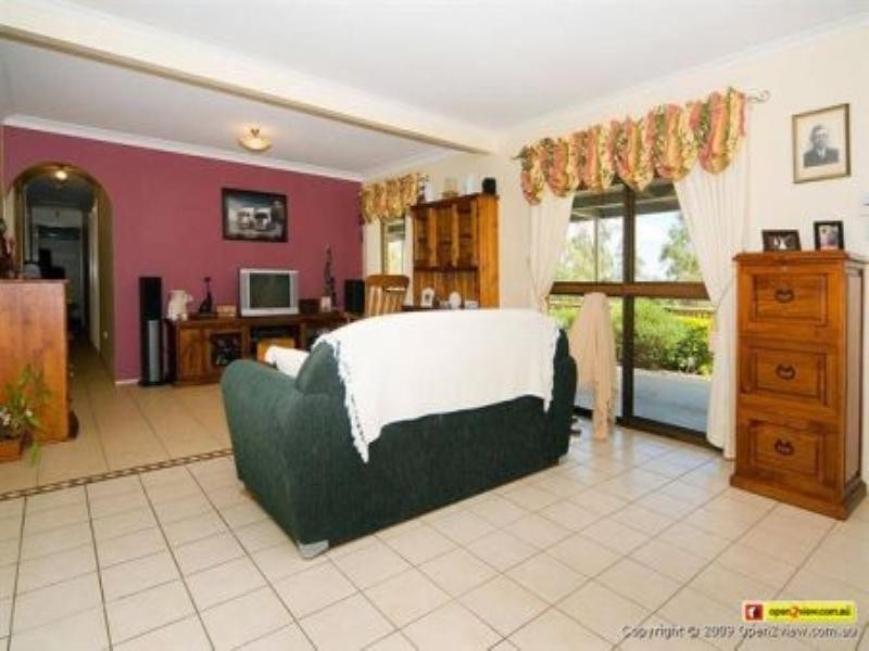 11 GLYN Court, Redbank Plains QLD 4301