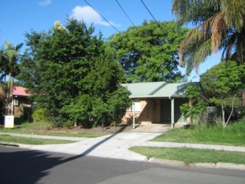 246 Henty Drive, Redbank Plains QLD 4301