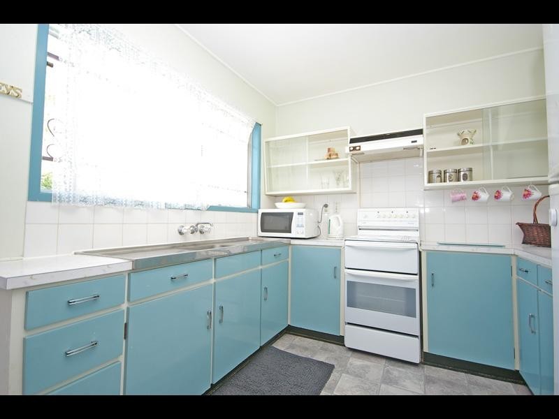43 Videroni Street, Bundamba QLD 4304