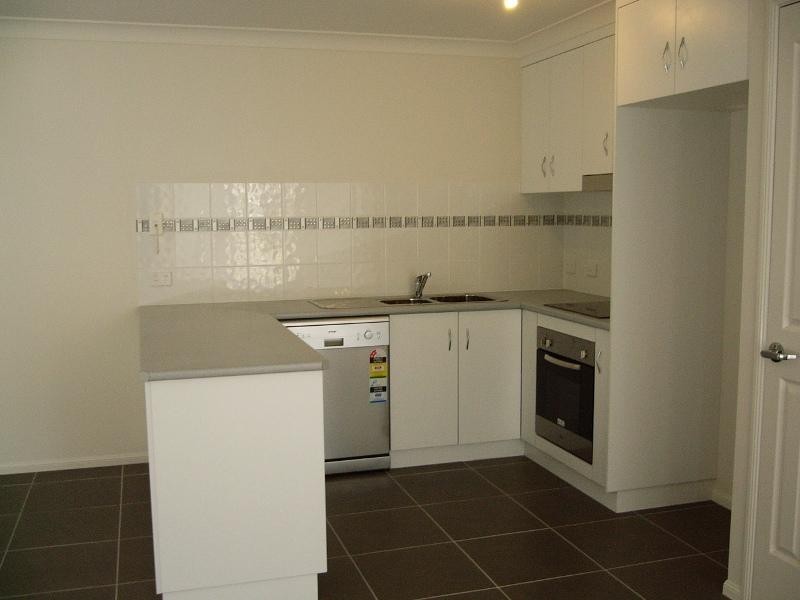 1/46 Berrigan Street, Redbank Plains QLD 4301