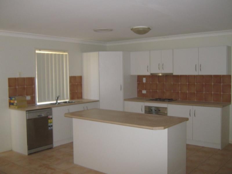 23 Higgins Street, Collingwood Park QLD 4301