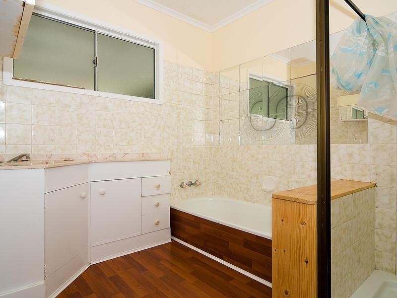 6 Cashmere Street, Redbank Plains QLD 4301