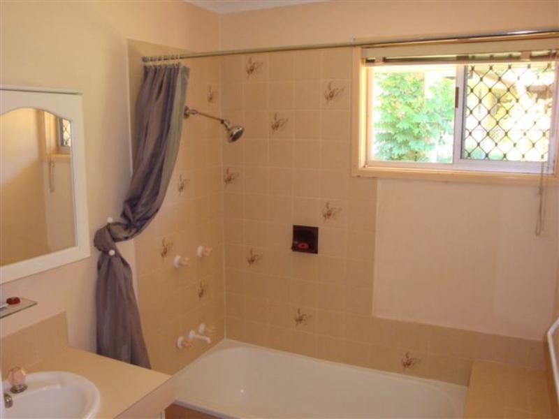 1 Forrest Crescent, Redbank Plains QLD 4301
