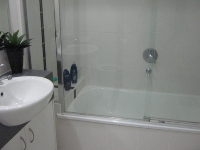 2/8 Rosegum Place, Redbank Plains QLD 4301